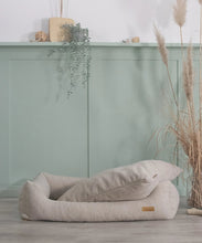 Laden Sie das Bild in den Galerie-Viewer, BUDDY. Hundebett mit Rand - LeFluff - aus recycelten Materialien