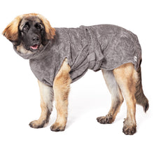 Load image into Gallery viewer, Hundebademantel aus Bio-Baumwolle &quot;Stone Grey&quot; - Lottes Liebling (Inh. Marion Ots)