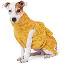 Laden Sie das Bild in den Galerie-Viewer, Hundebademantel aus Bio-Baumwolle „Amber“
